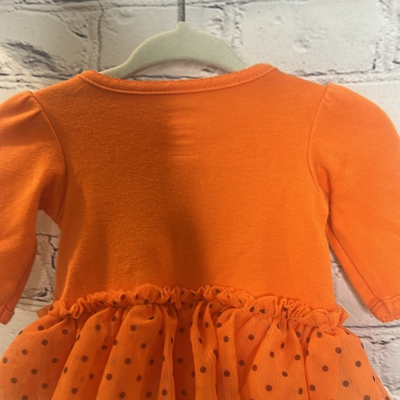 Carter’s Just One You Orange & Black Pumpkin Tutu Onesie Size Newborn - Picture 9 of 12